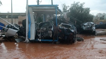 Наводнение в Греции: уже погибли по меньшей мере 14 человек
