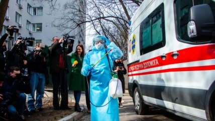 Коронавирус в Украине: в школах Одессы начали проводить дезинфекцию