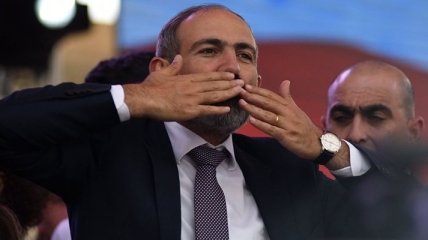 Суд отпустил из-под стражи экс-президента Армении