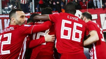 Олимпиакос разгромил АЕК перед матчем против Динамо в Лиге Европы