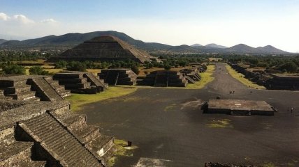 В Мексике археологи нашли под пирамидой "вход" в загробный мир