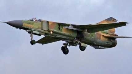 Крушение сирийского самолета МиГ-23 (Видео)