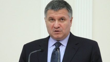 Аваков прокомментировал слова Олланда о выборах на Донбассе