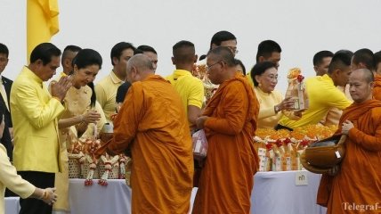 В Таиланде празднуют 70-летие правления короля