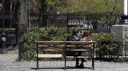 В Нью-Йорке разрешили браки через видеосвязь