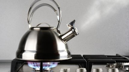 Накип у чайнику