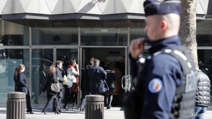 Взрыв посылки в штаб-квартире МВФ: Лагард осудила "трусливый акт насилия"  