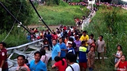 В Таиланде в результате обрушения моста 4 человека погибло, 40 ранены