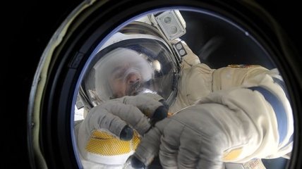 Участники экспедиции МКС выйдут в открытый космос для экспериментов 