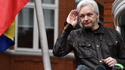 Основателя WikiLeaks Ассанжа арестовали в центре Лондона  