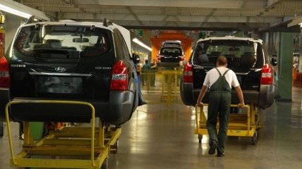 Правительство согласует пошлины на авто с нормами ВТО