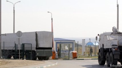 КПВВ "Новотроицкое" пересекли 30 грузовиков с гуманитаркой от ООН