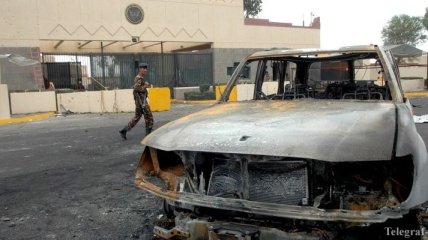 Возле посольства США в Йемене взорвали автомобиль