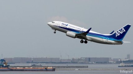 Сотню авиарейсов отменили в Японии из-за тайфуна