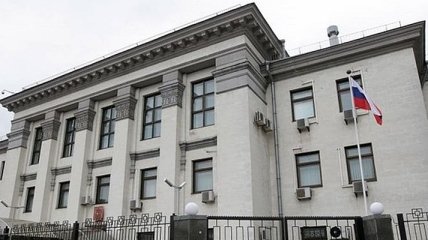 В консульствах РФ на Украине могут увеличиться сроки оказания услуг