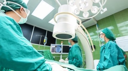 Больница Евпатории не проводит операции под общим наркозом из-за нехватки врачей