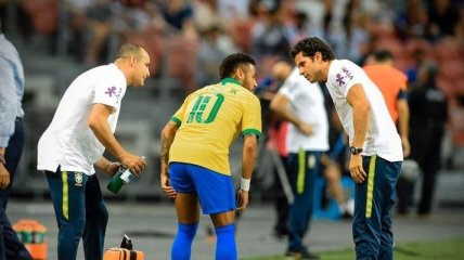 Звезда ПСЖ и сборной Бразилии получил тяжелую травму