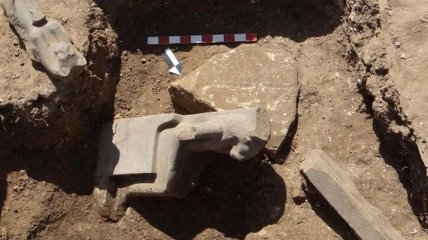 Археологи нашли древнюю статую римского императора