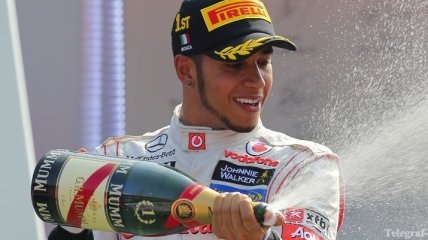 Хэмилтон выиграл квалификацию "Гран-при Сингапура" 