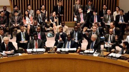 Франция настаивает на экстренном заседании Совета Безопасности ООН