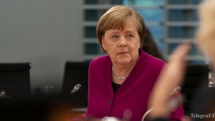 Меркель: Санкции с РФ не снимут до полного выполнения Минских договоренностей