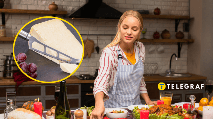 Ніж для сиру та дівчина на кухні