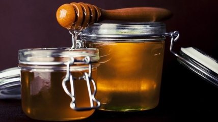 Врачи рассказали, что мед эффективен в лечении герпеса