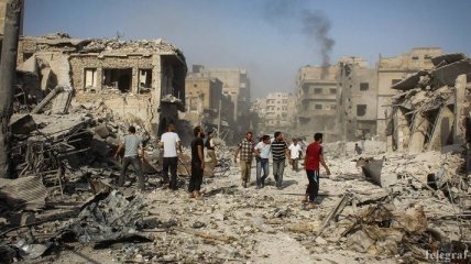 В сирийском городе упал военный самолет, 27 человек погибли