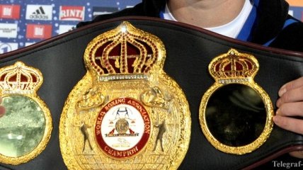 Эдриен Бронер лишен титула WBA