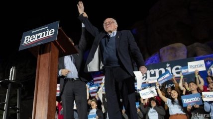 Выборы в США: Демократ Сандерс лидирует на праймериз в Неваде