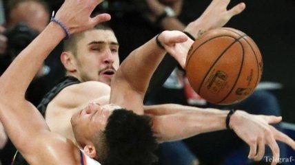 Украинский центровой Лень дебютировал за Атланту в НБА