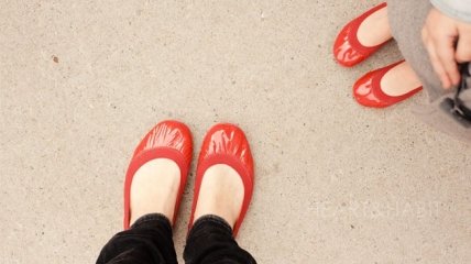 ФОТОпозитив: туфельки для мамы и для дочки