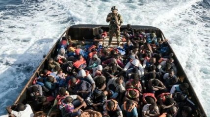 У берегов Италии были спасены более 200 мигрантов