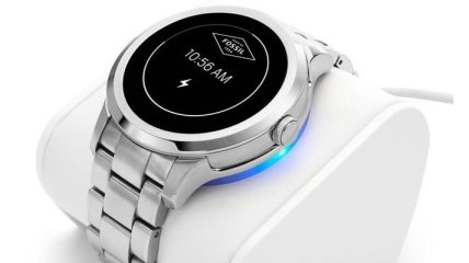 Fossil выпустила "умные" часы для конкуренции с Apple Watch