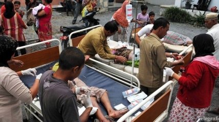 Из-за землетрясения в Индонезии погибло 11 человек, 200 - пострадали