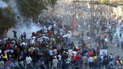 В Каире вспыхнули столкновения студентов с полицией