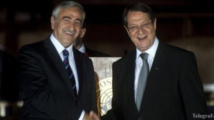 Переговоры об объединении Кипра возобновятся в январе
