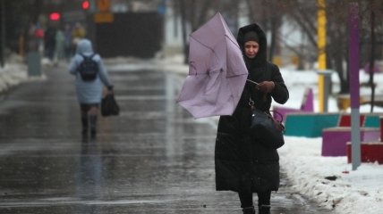 У деяких регіонах очікуються зливи