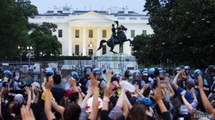 Протесты в США: причастным к разрушениям памятников грозит до 10 лет тюрьмы