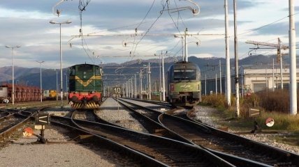 В Донецке железнодорожный вокзал работает в штатном режиме