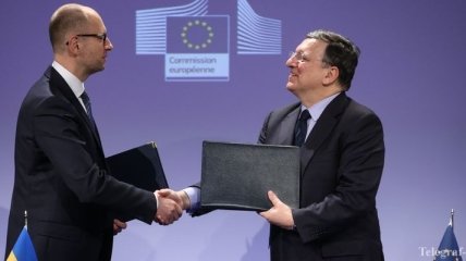 Украина и ЕС подписали договор о выделении Киеву €1 млрд