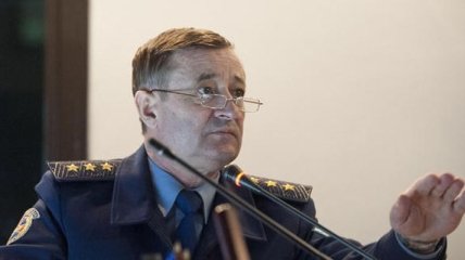 Порошенко уволил командующего Воздушных сил Украины