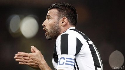 Известный итальянский футболист объявил о завершении карьеры