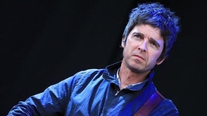 Экс-вокалист культовой группы Oasis презентовал новый клип с украинским гопаком
