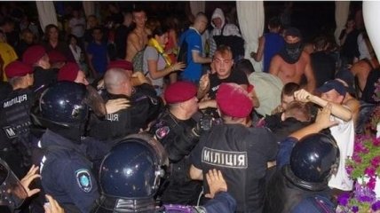 МВД о задержании активистов на пикетировании концерта Ани Лорак