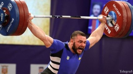 Украинец Чумак завоевал серебро чемпионата Европы по тяжелой атлетике