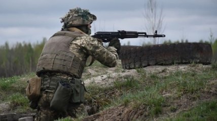 На Донбассе боевики 16 раз открывали огонь
