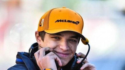 Пилот Макларена: Хэмилтон - один из двух лучших гонщиков в истории Формулы-1