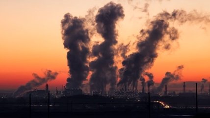Все познается в сравнении: загрязнение воздуха опасней курения и заболеваний