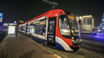 В Польше тестируют первый полностью автономный трамвай (Фото и видео)